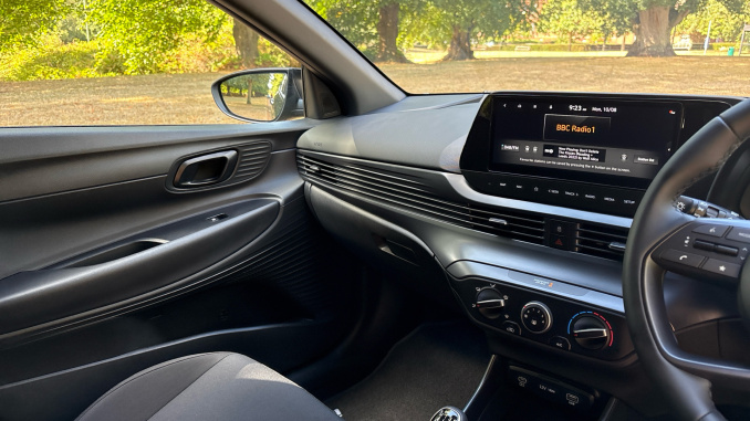 Hyundai i20 1.0T GDi 90 Black Line 5dr Petrol Hatchback - Image 14